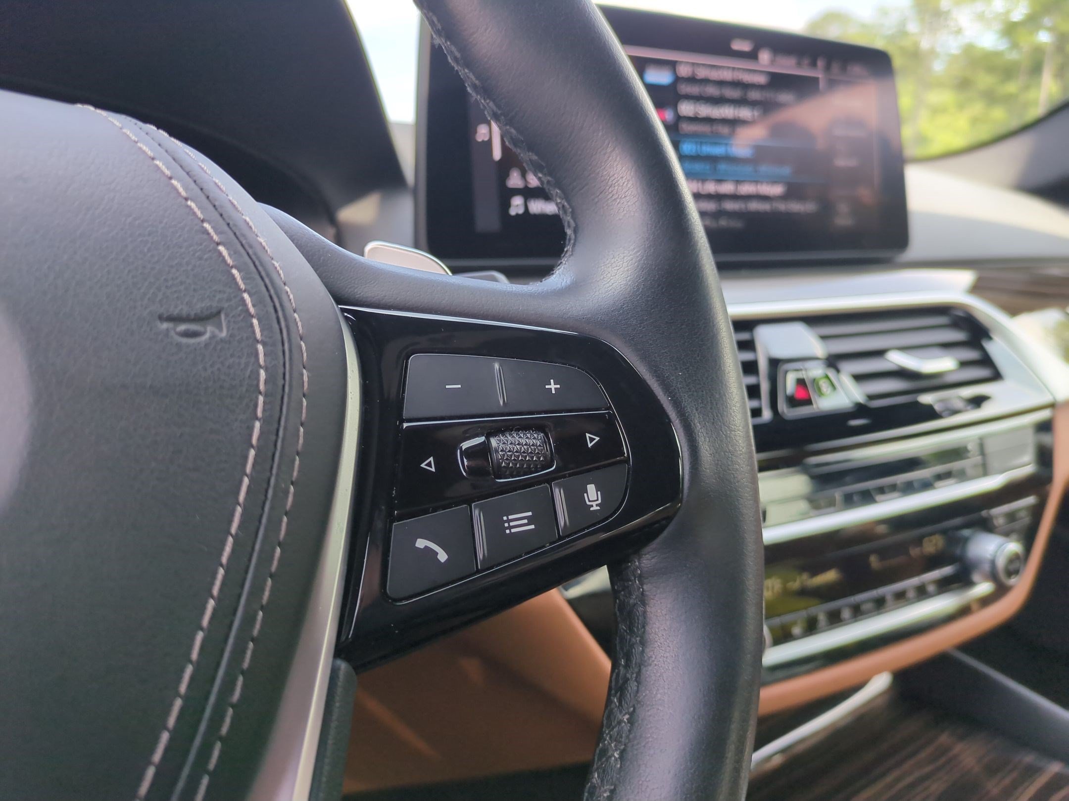 Certified 2023 BMW 530e xDrive w/ Executive Package AWD/4WD image 20