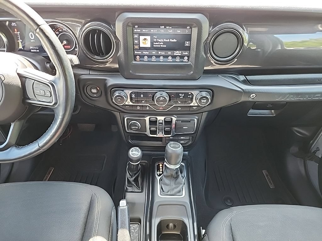 Used 2021 Jeep Wrangler Unlimited Sport AWD/4WD image 11