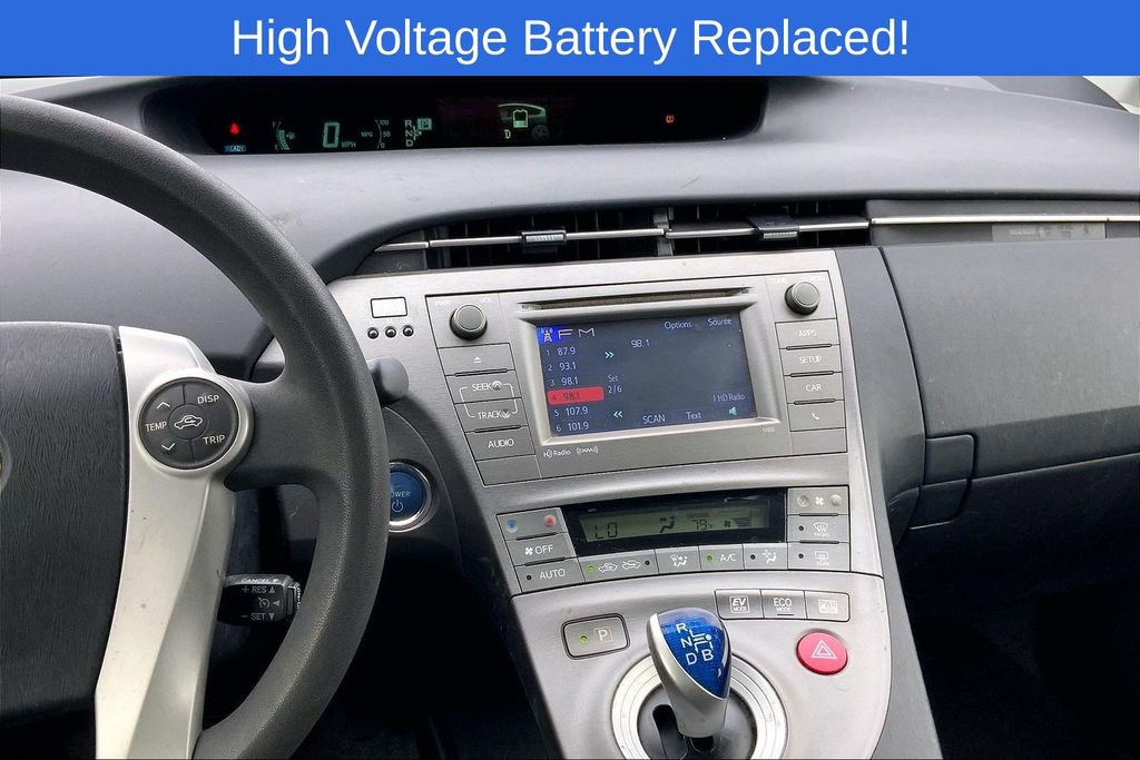 Used 2014 Toyota Prius Two image 6