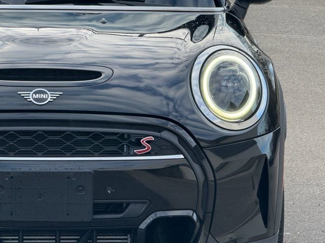 Used 2023 MINI Cooper S w/ Signature Upholstery Package image 18