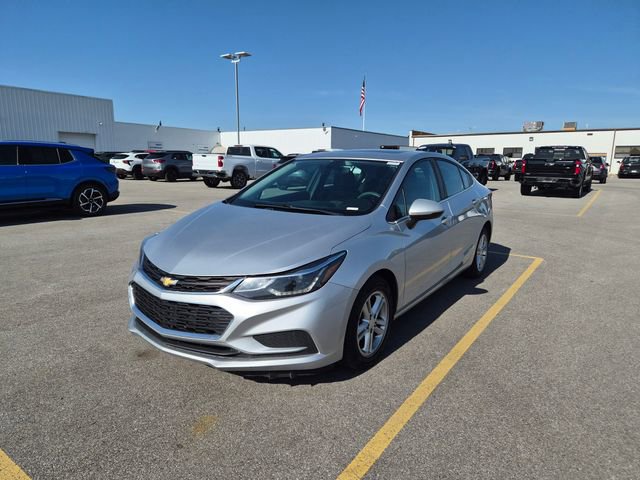Used 2016 Chevrolet Cruze LT w/ Sun And Sound Package FWD image 1