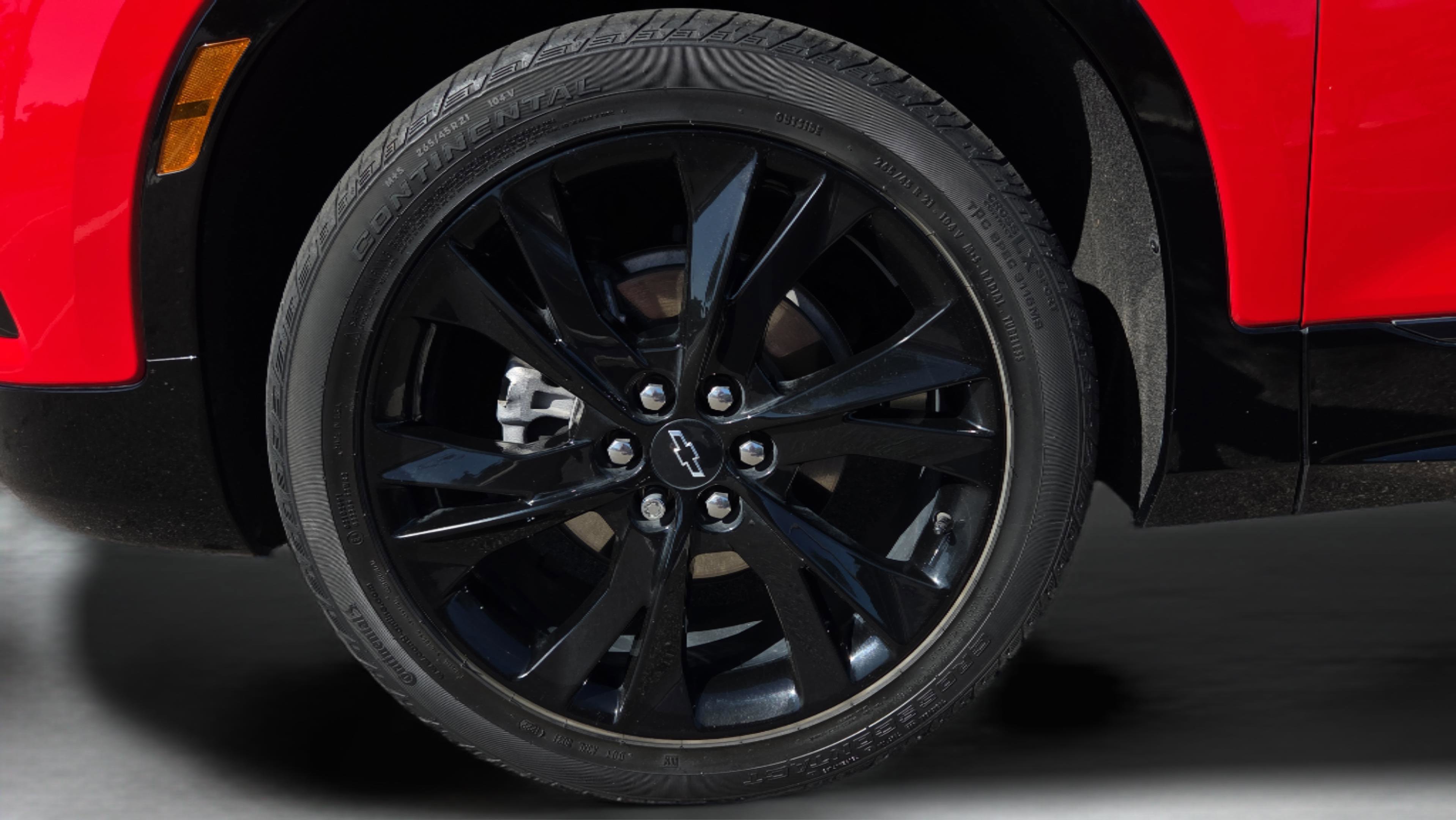 Used 2022 Chevrolet Blazer RS w/ Enhanced Convenience Package FWD image 9