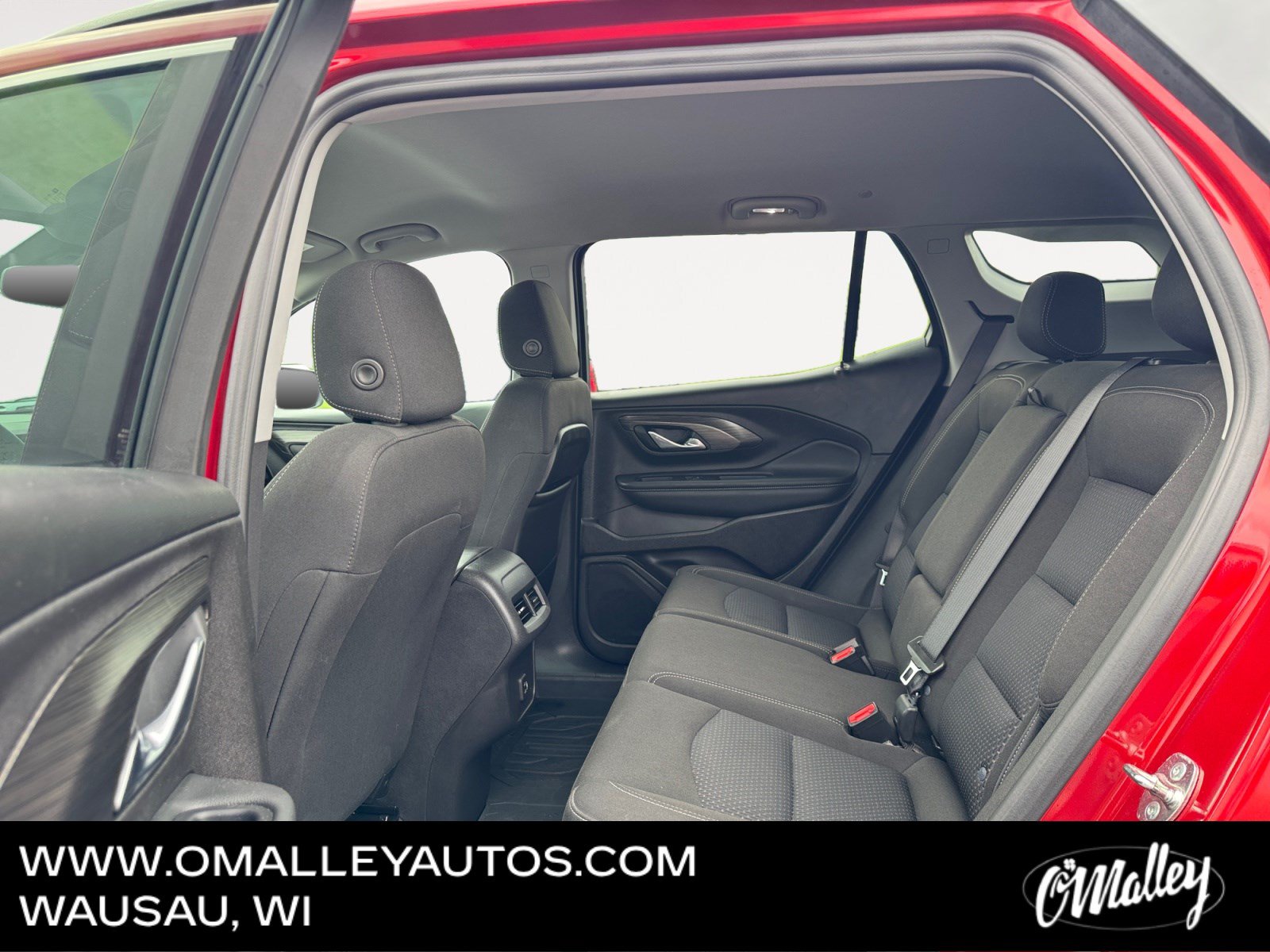 Used 2024 GMC Terrain SLE w/ Driver Convenience Package AWD/4WD image 11