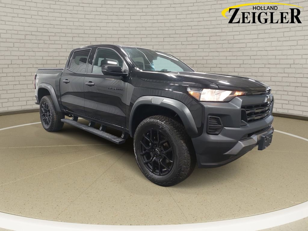 Used 2023 Chevrolet Colorado Trail Boss w/ LPO, Dark Essentials Package video 3