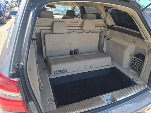 Used 2012 Mercedes-Benz E 350 4MATIC Wagon image 4