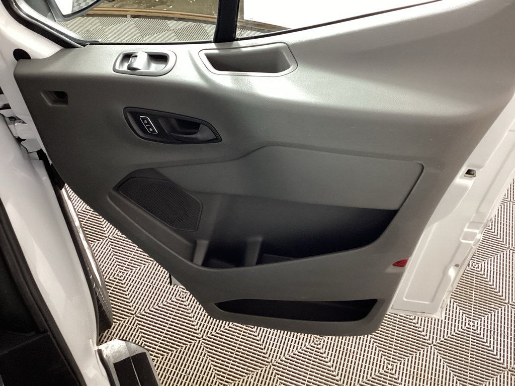 Used 2025 Ford Transit 250 Low Roof w/ Exterior Upgrade Package RWD image 9