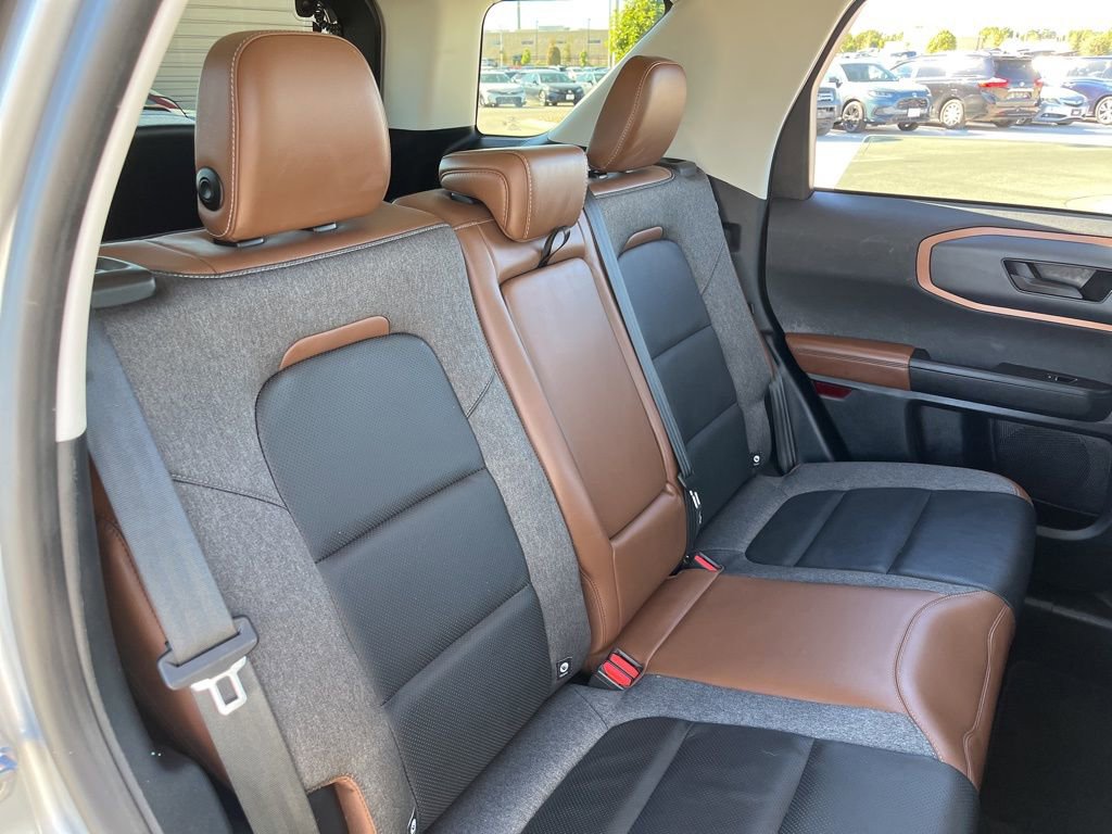 Used 2021 Ford Bronco Sport Outer Banks w/ Outer Banks Package (96D) image 28