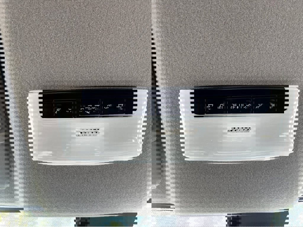 New 2025 Nissan Versa S w/ Trunk Package image 29