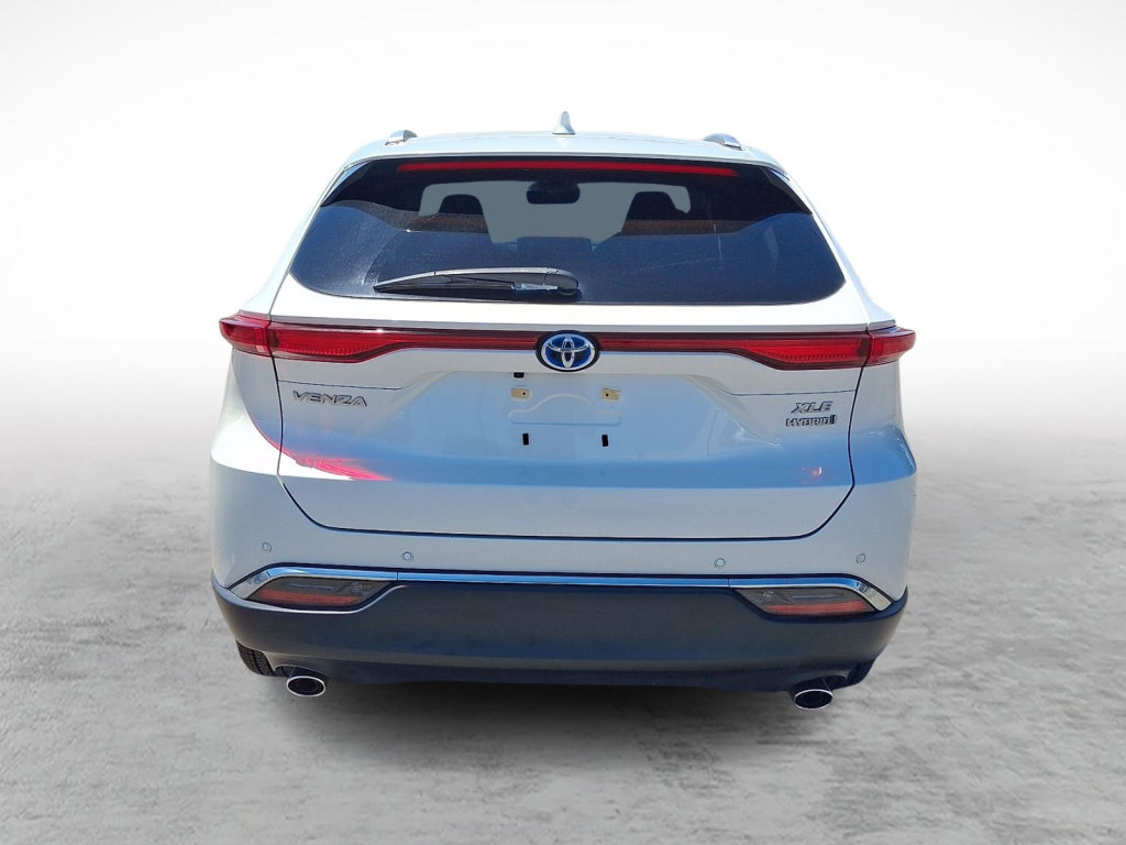Used 2021 Toyota Venza XLE w/ Softex Package AWD/4WD image 4