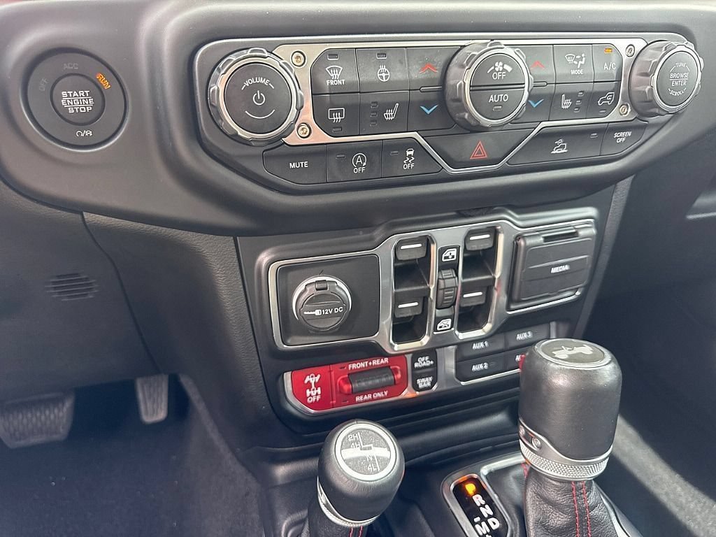 Used 2021 Jeep Wrangler Unlimited Rubicon AWD/4WD image 18