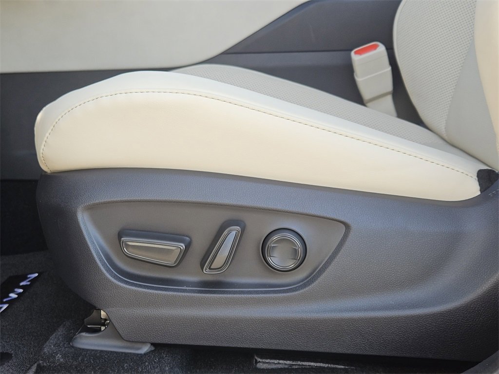 New 2026 Toyota Crown w/ Advanced Technology Package image 18