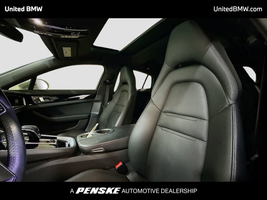 Used 2019 Porsche Panamera 4 image 5