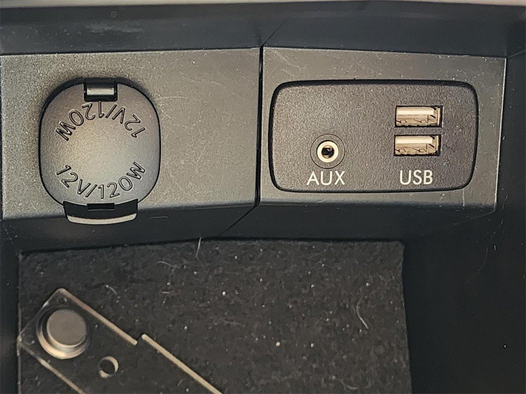 Used 2018 Subaru Forester 2.5i Premium AWD/4WD image 30