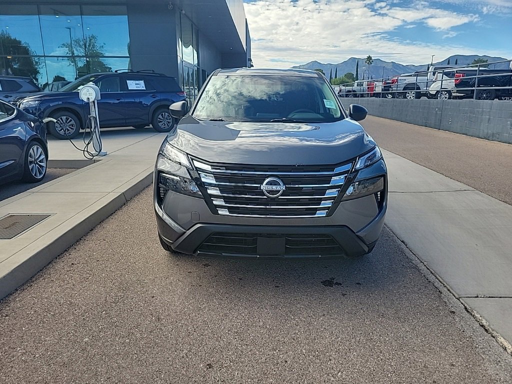 New 2026 Nissan Rogue S image 2