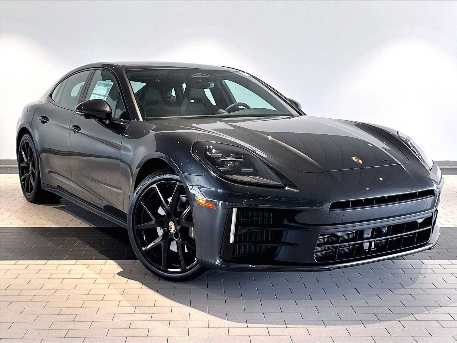 New 2026 Porsche Panamera 4 AWD/4WD image 9