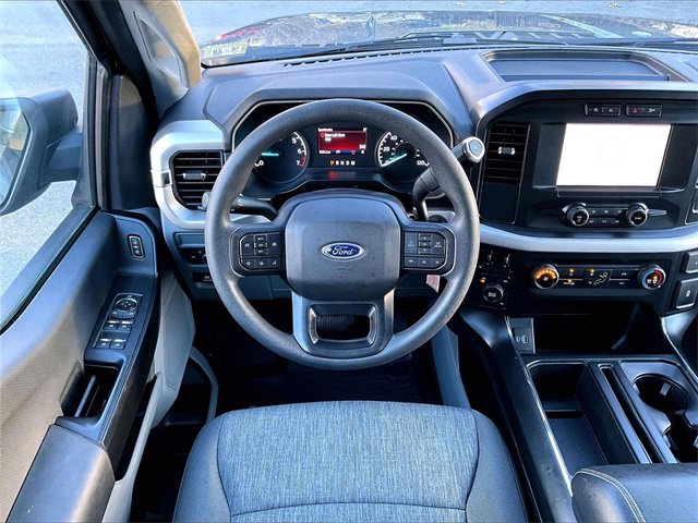 Used 2021 Ford F150 XL w/ Trailer Tow Package image 5