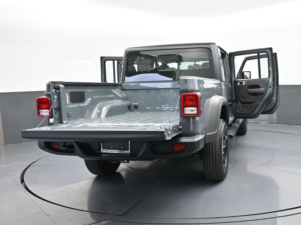 New 2026 Jeep Gladiator Sport AWD/4WD image 68