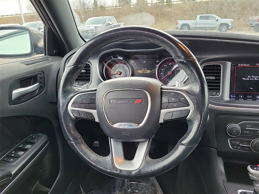 Used 2018 Dodge Charger R/T w/ Plus Group image 20