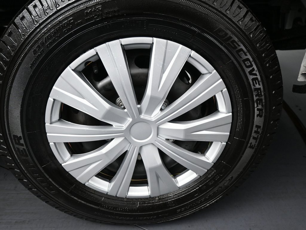 Used 2024 Ford Transit 350 XLT image 40