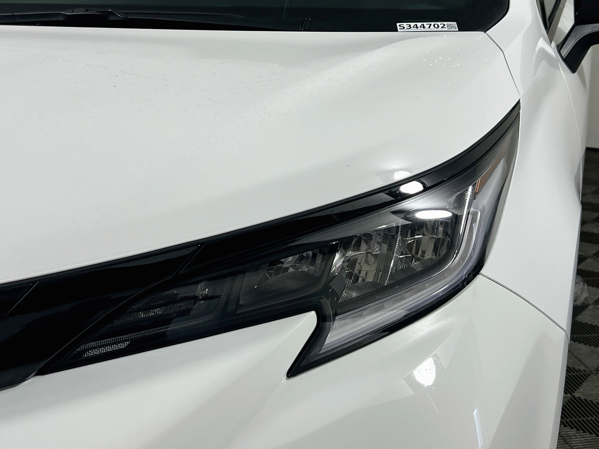 New 2026 Toyota Sienna XSE FWD image 11