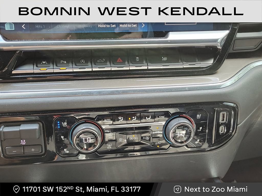 Used 2022 Chevrolet Silverado 1500 High Country w/ High Country Premium Package image 24