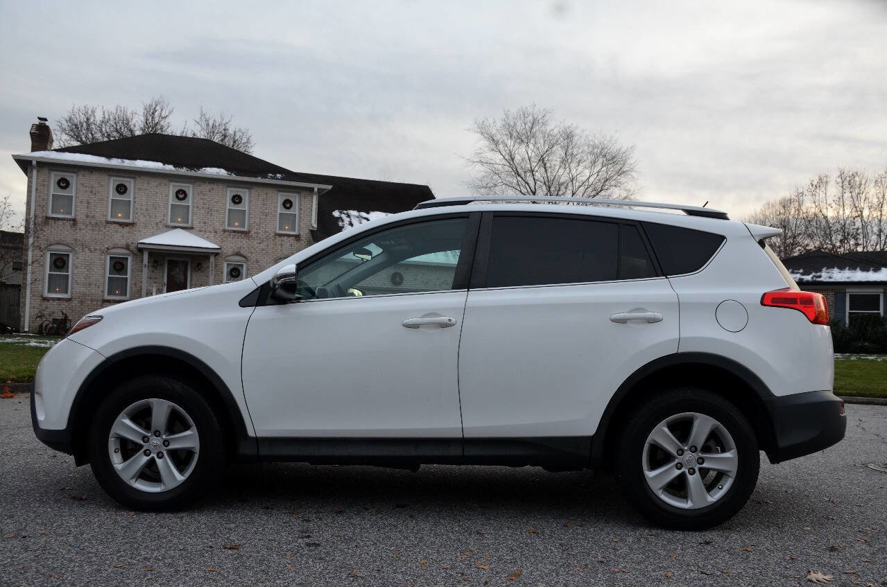 Used 2014 Toyota RAV4 XLE image 8