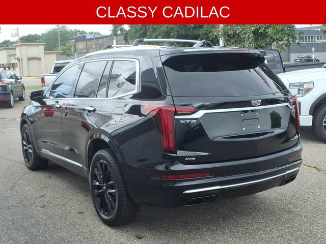 Used 2021 Cadillac XT6 Premium Luxury w/ LPO, Floor Liner Package AWD/4WD image 7