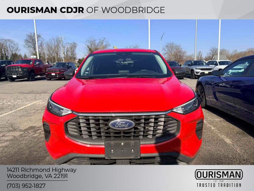 Used 2024 Ford Escape Active image 2