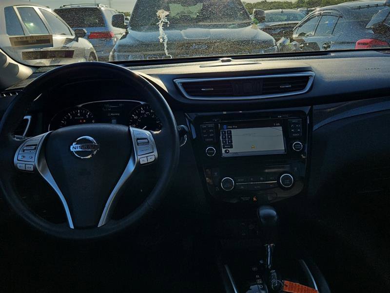 Used 2015 Nissan Rogue SL w/ SL Premium Package AWD/4WD image 7
