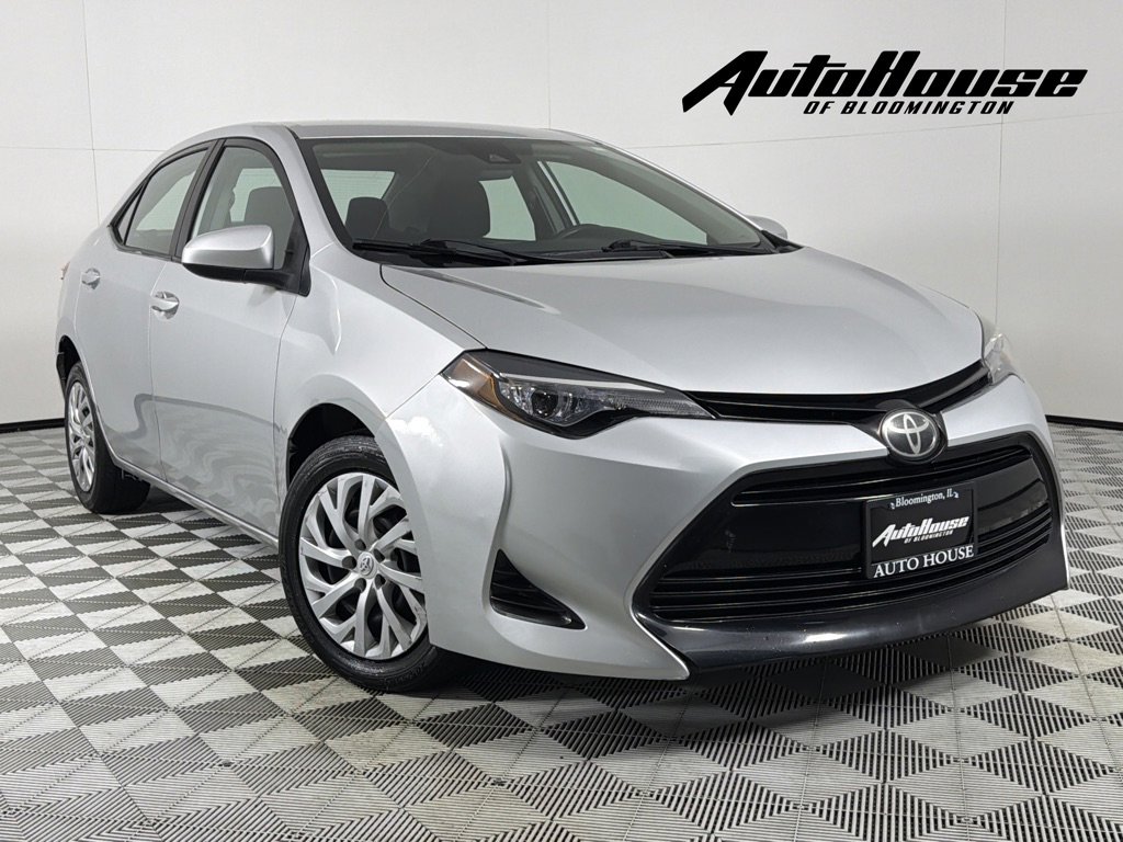 Used 2019 Toyota Corolla LE image 1