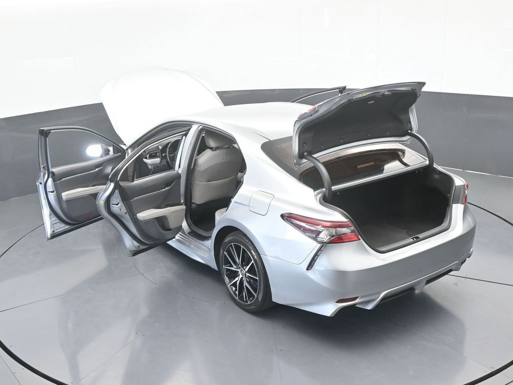Used 2022 Toyota Camry SE image 65