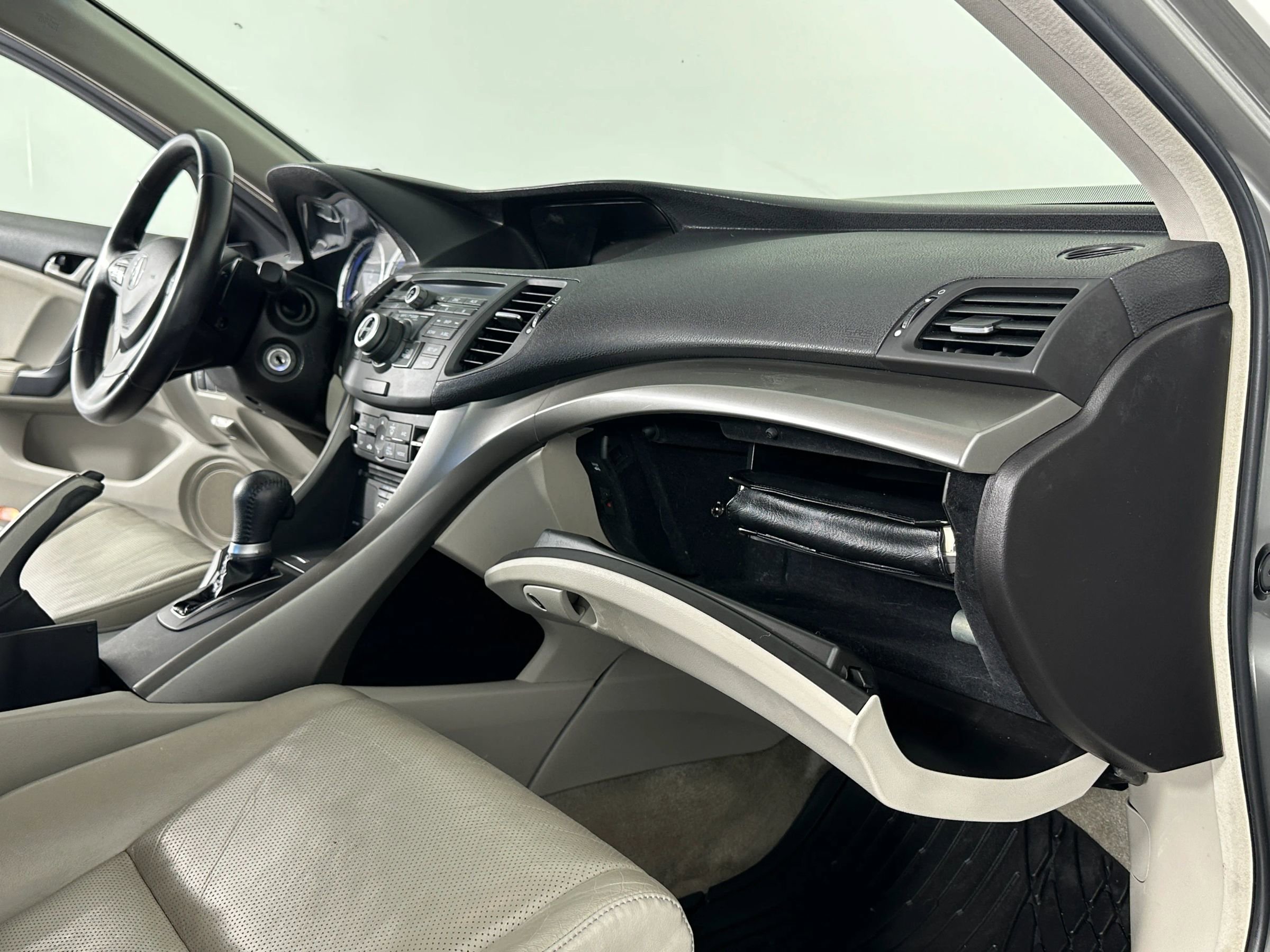 Used 2009 Acura TSX Sedan image 37