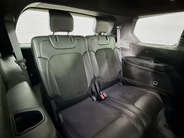 Used 2023 Jeep Grand Cherokee L Laredo image 27