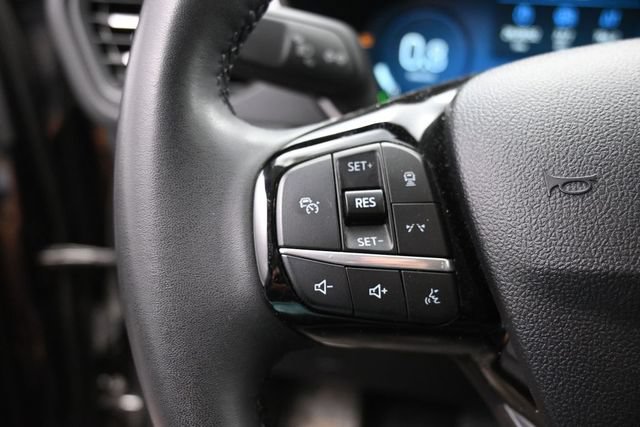 Used 2024 Ford Escape Platinum AWD/4WD image 17