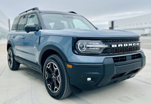 New 2025 Ford Bronco Sport Outer Banks w/ Outer Banks Tech Package+ image 5