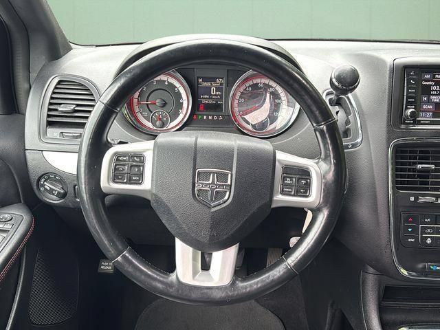 Used 2019 Dodge Grand Caravan GT FWD image 16