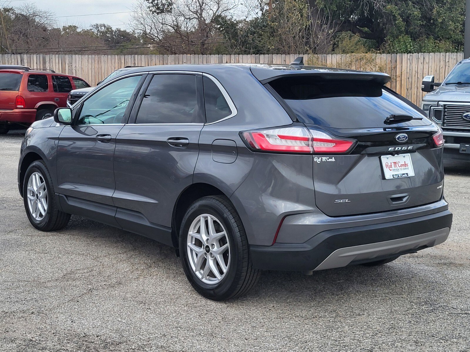 Certified 2024 Ford Edge SEL image 6