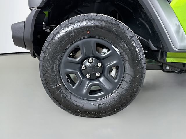 Used 2025 Jeep Wrangler Sport image 27