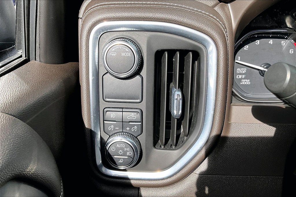 Used 2021 GMC Sierra 1500 SLT RWD image 31