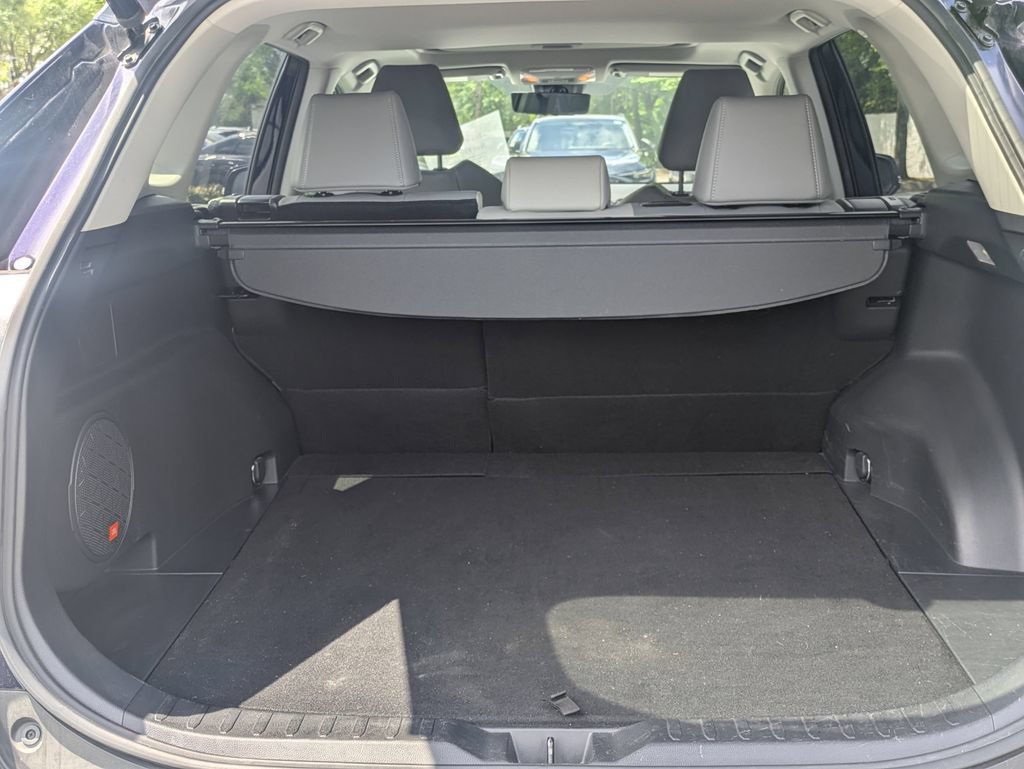 Used 2020 Toyota RAV4 Limited FWD image 42