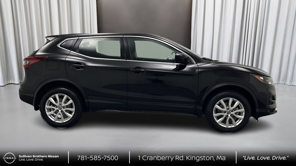 Certified 2022 Nissan Rogue Sport S AWD/4WD image 4