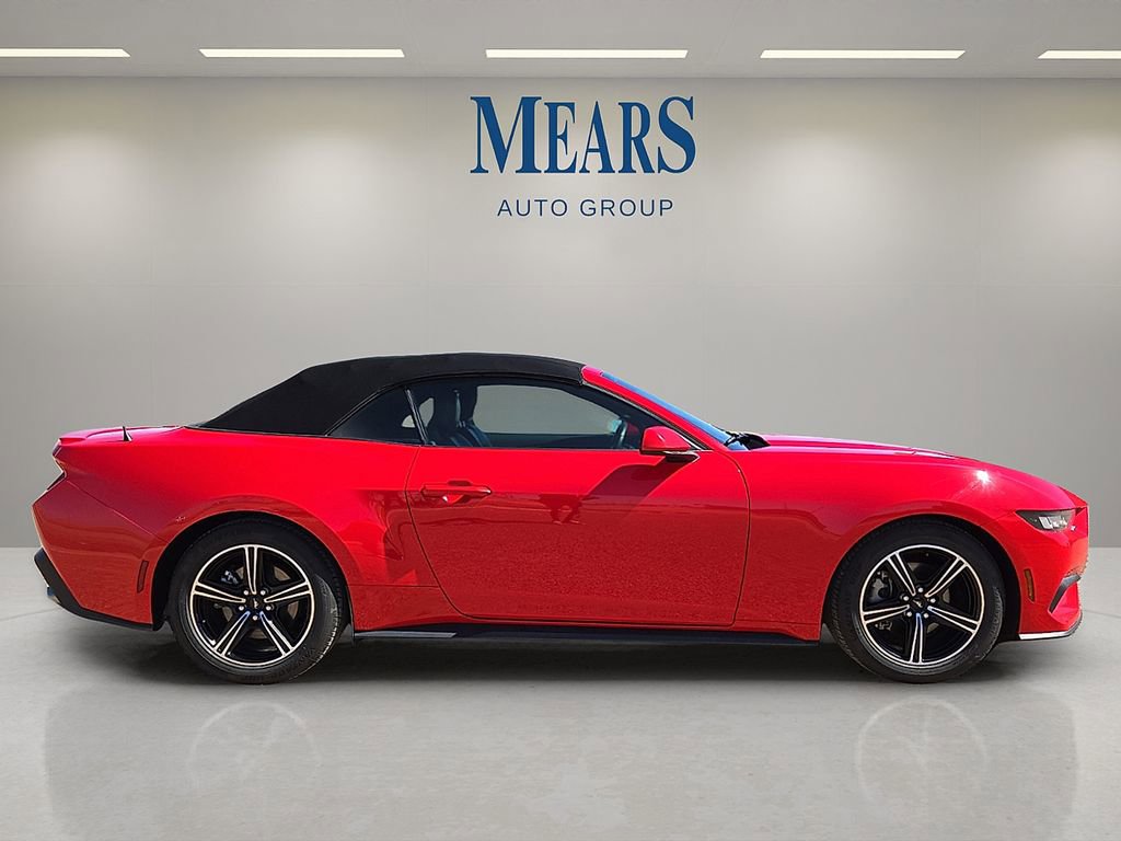 Used 2024 Ford Mustang Premium image 6