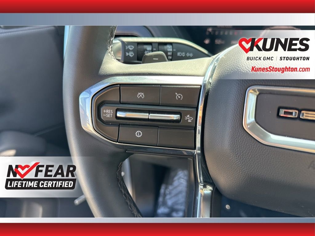 Used 2025 GMC Yukon XL Denali AWD/4WD image 31