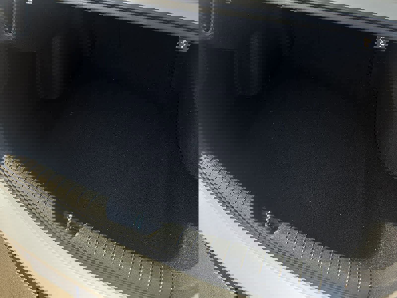 Used 2025 Kia K5 EX image 35