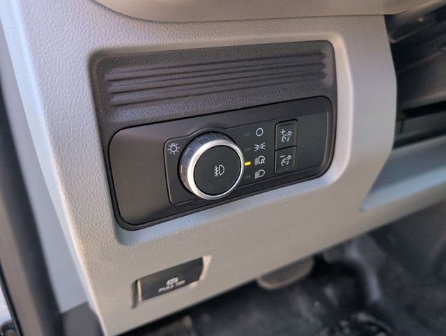 New 2026 Ford F550 4x4 Crew Cab image 18