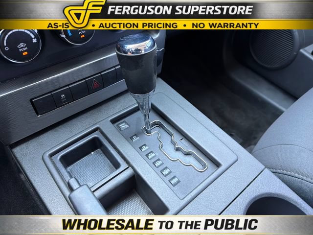 Used 2011 Jeep Liberty Sport RWD image 14