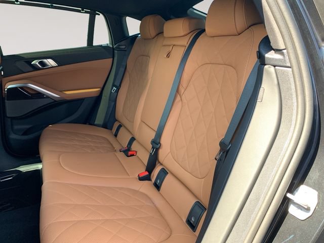 Used 2025 BMW X6 xDrive40i w/ Premium Package AWD/4WD image 13