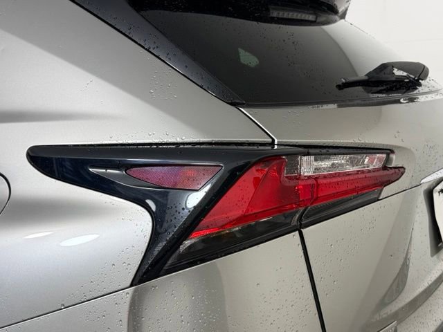 Used 2016 Lexus NX 200t FWD image 9