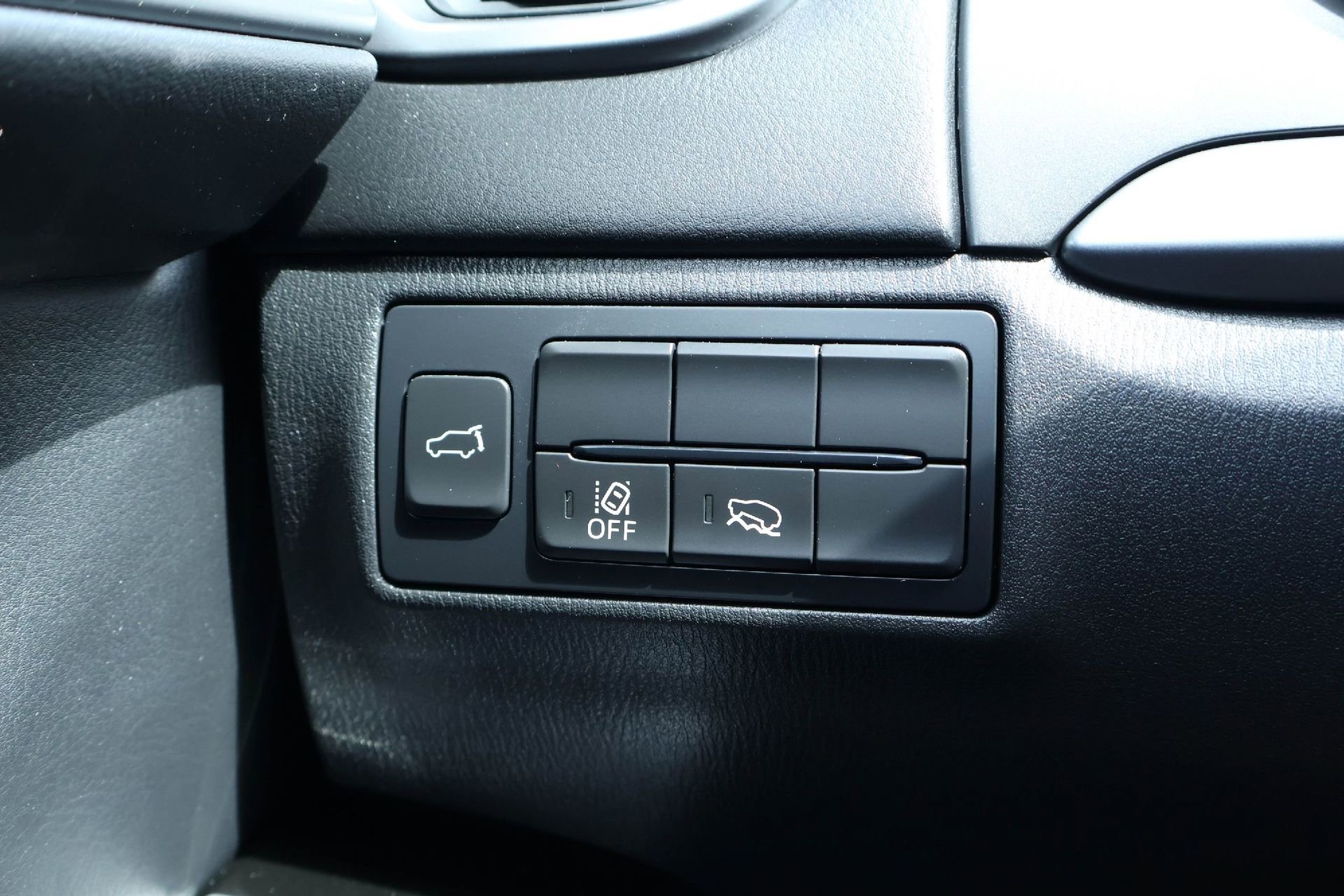 Used 2023 MAZDA CX-9 Touring image 26