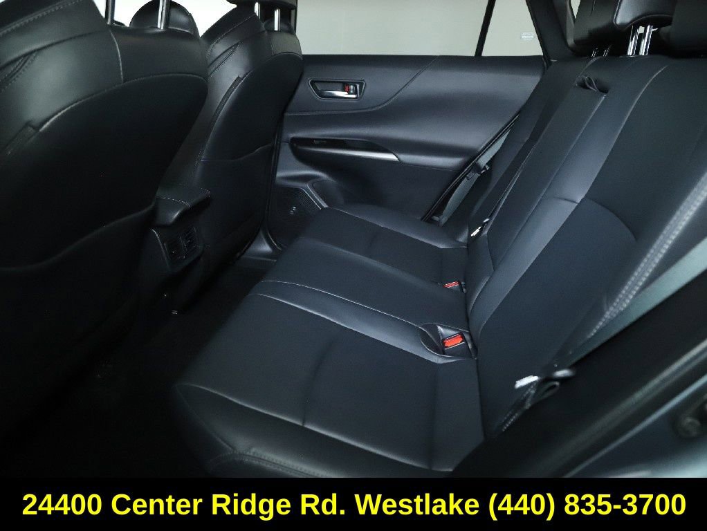 Used 2022 Toyota Venza XLE AWD/4WD image 14
